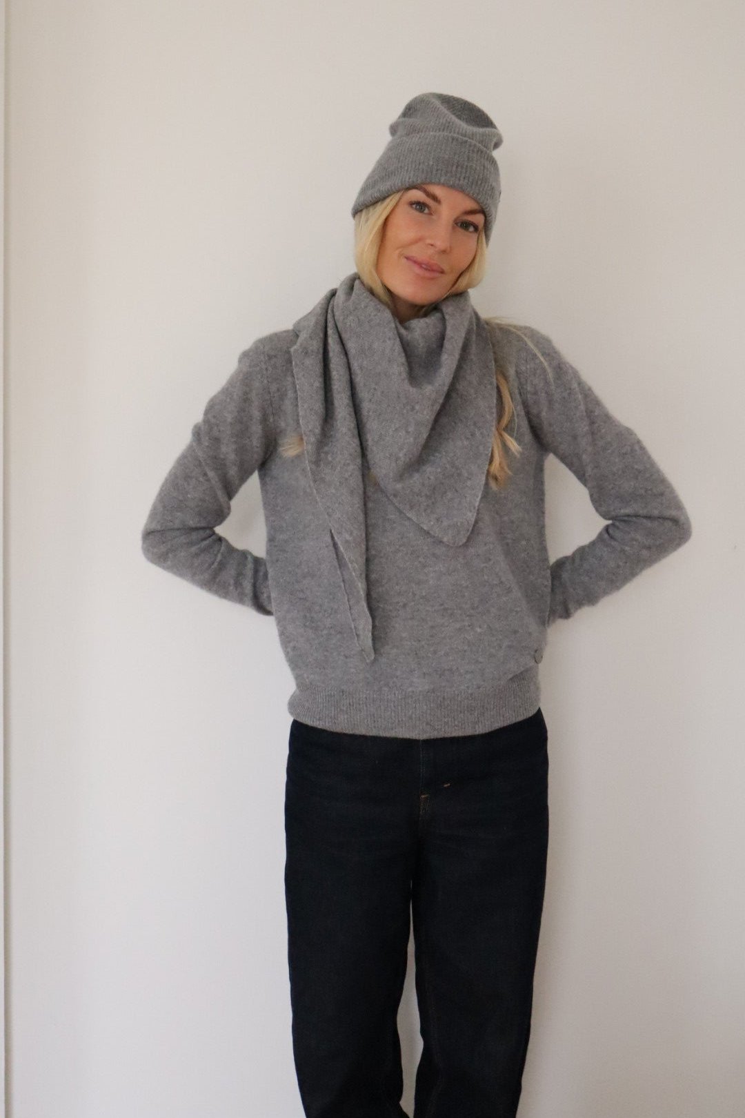 Triangle Cashmere halstørklæde - grå